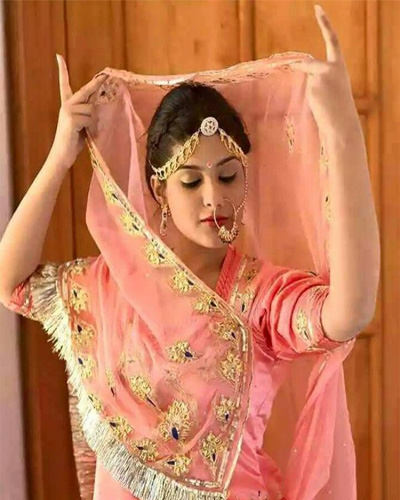 Beautiful Rajputi Girl in Pink Poshaak